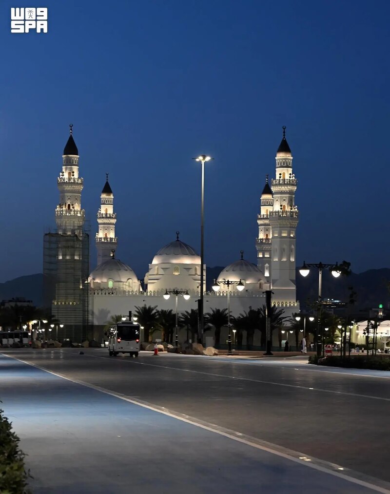 Pilgrims Continue to Visit Historic Quba Mosque in Madinah After Hajj